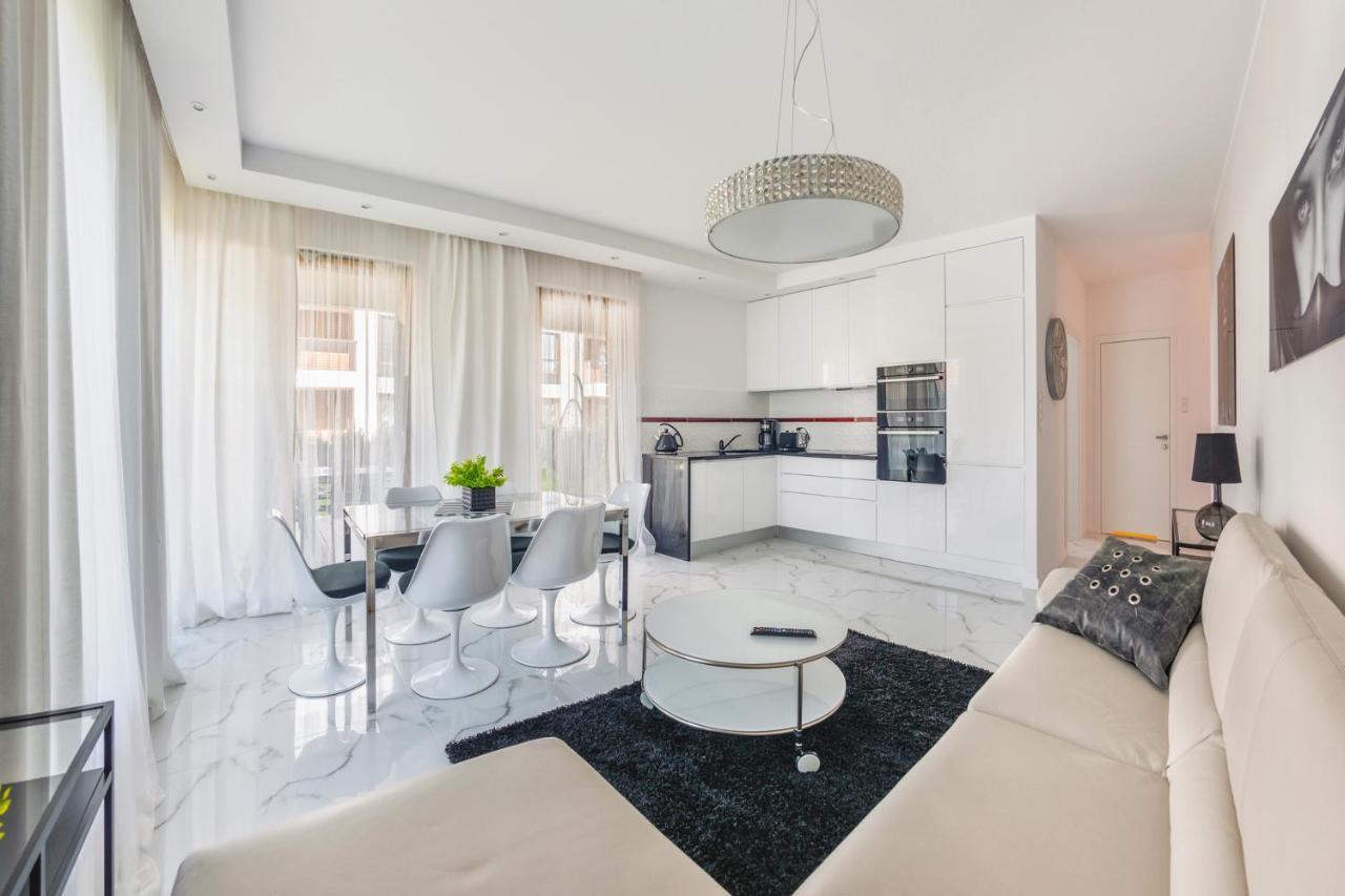 Luxury Long Island Suite Gdansk Bagian luar foto