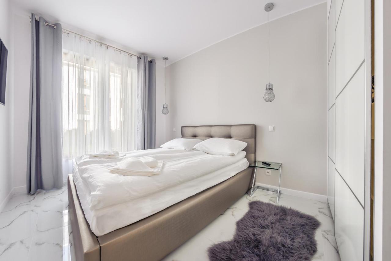 Luxury Long Island Suite Gdansk Bagian luar foto
