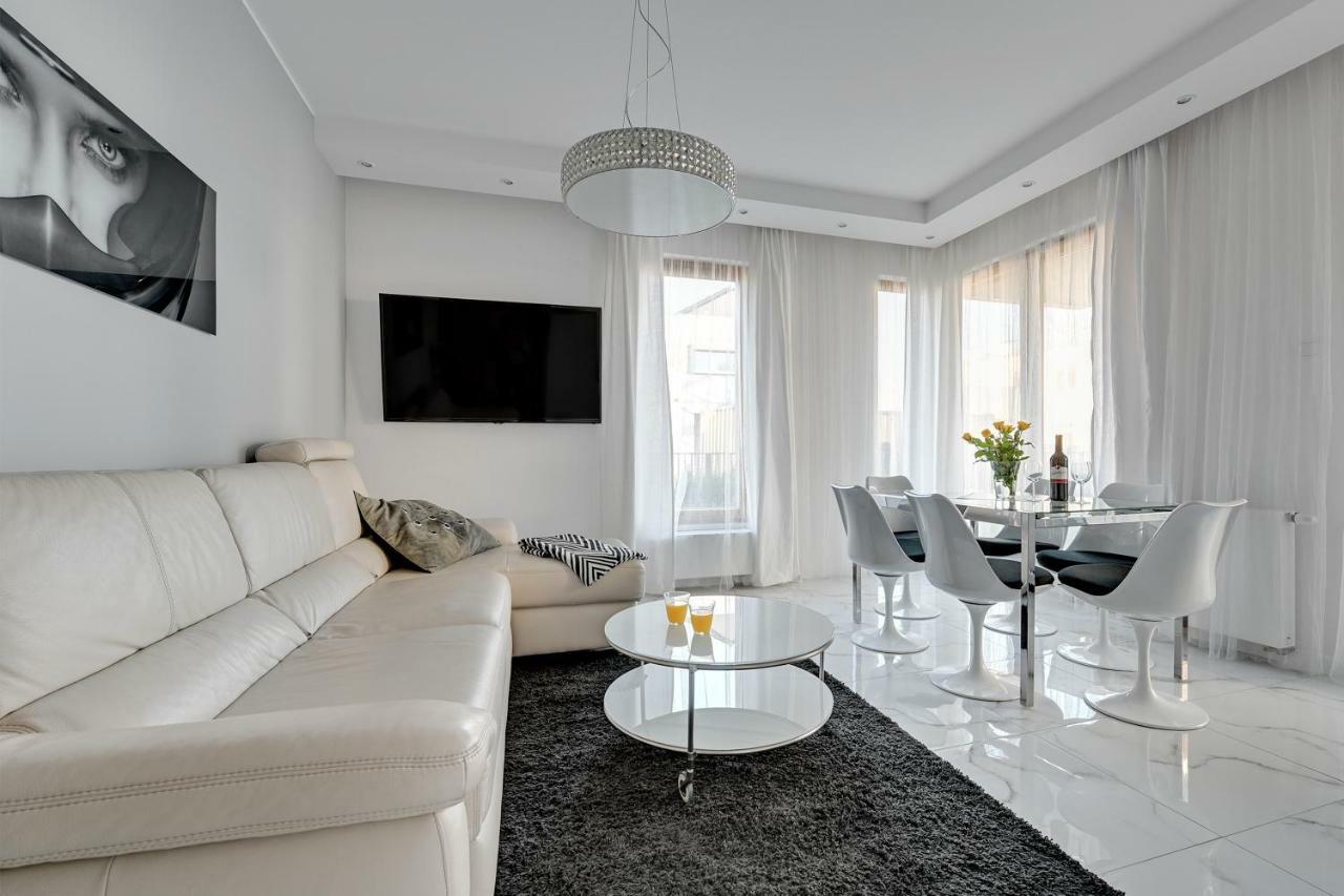 Luxury Long Island Suite Gdansk Bagian luar foto